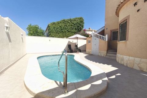 Villa a Orihuela, Alicante, Orihuela - € 349.900 | Ref: C-1161 - foto 10