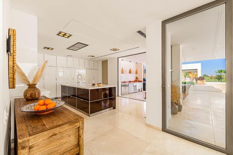 Villa a Marbella, Malaga, Marbella - € 7.950.000 | Ref: RNA142V7 - foto 6