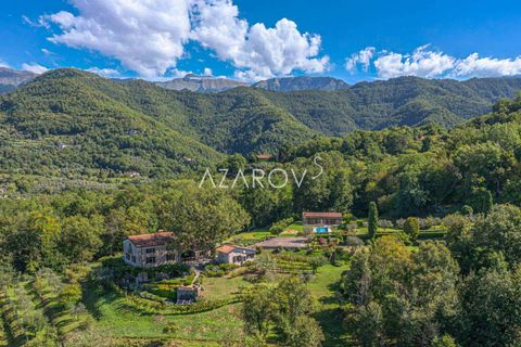 Villa i Bagnone, Massa and Carrara, Bagnone - € 2 650 000 | Ref: 5891 - foto 1