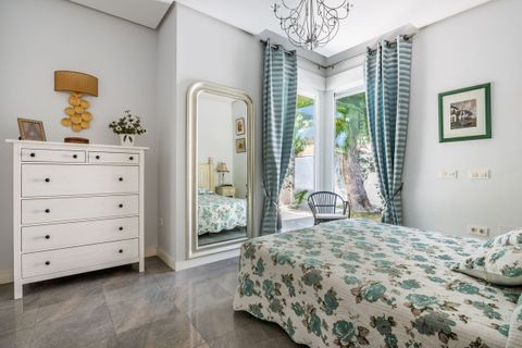 Villa a Marbella, Malaga, Marbella - € 2.250.000 | Ref: R5157046 - foto 15