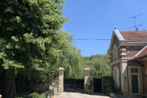 Villa a Bury, Oise, Bury - € 1.680.000 | Ref: 3557_FC - foto 2