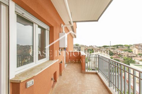 Lejlighed i Rome, Rome, Rome - € 195.000 | Ref: Via Cassia Immobile con terrazzo panoramico - foto 1