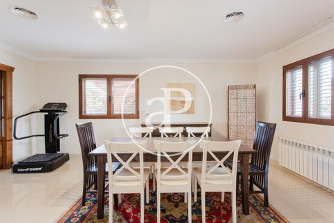 Villa i Betera, Valencia, Betera - € 850.000 | Ref: VV2201007 - foto 13