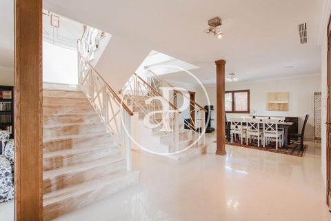 Villa i Betera, Valencia, Betera - € 850.000 | Ref: VV2201007 - foto 14