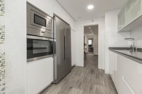 Leilighet i Boadilla Del Monte, Madrid, Boadilla Del Monte - € 990 000 | Ref: EXP11201/8930 - foto 16