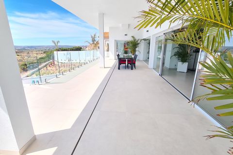 Villa i La Marina, Alicante, La Marina - € 1.590.000 | Ref: DLFA115 - foto 12