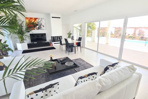 Villa i La Marina, Alicante, La Marina - € 1.590.000 | Ref: DLFA115 - foto 19