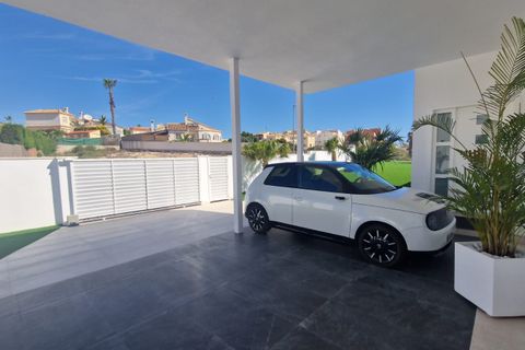 Villa i La Marina, Alicante, La Marina - € 1.590.000 | Ref: DLFA115 - foto 47