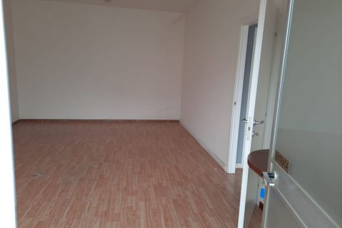 Erhvervsejendom i Carpi, Modena, Carpi - € 68.000 | Ref: U 82 - foto 2