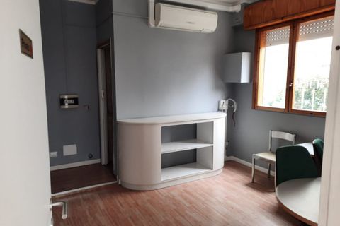 Erhvervsejendom i Carpi, Modena, Carpi - € 68.000 | Ref: U 82 - foto 4