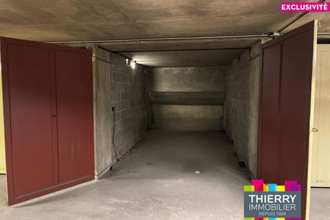 Garage i Rennes, Ille-et-Vilaine, Rennes - € 28.000 | Ref: 128989 - foto 1