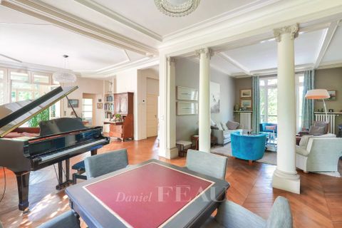 Villa a Rueil-Malmaison, Hauts-de-Seine, Rueil-Malmaison - € 5.000.000 | Ref: 86113876 - foto 14