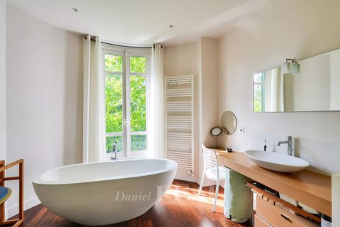 Villa a Rueil-Malmaison, Hauts-de-Seine, Rueil-Malmaison - € 5.000.000 | Ref: 86113876 - foto 17