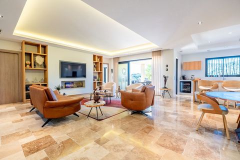 Villa i Sainte-Maxime, Var, Sainte-Maxime - € 1.450.000 | Ref: HH-15917709 - foto 14