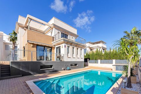 Вилла в Orihuela Costa, Alicante - фотография 2
