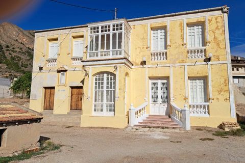 Finca i Orihuela, Alicante, Orihuela - € 850.000 | Ref: D-2035 - foto 1