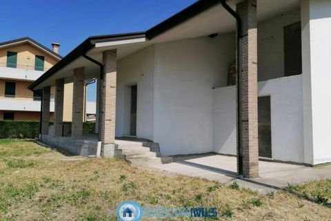 Villa i Codevigo, Padua, Codevigo - € 185 000 | Ref: MLS1127-1202 - foto 31