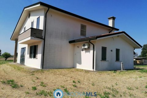 Villa i Codevigo, Padua, Codevigo - € 185 000 | Ref: MLS1127-1202 - foto 32