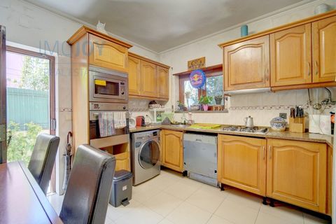 Villa a Alcabideche, Lisbon, Alcabideche - € 745.000 | Ref: MORMB048 - foto 7