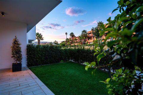 Byhus i Estepona, Malaga, Estepona - € 795.000 | Ref: R5158270 - foto 45