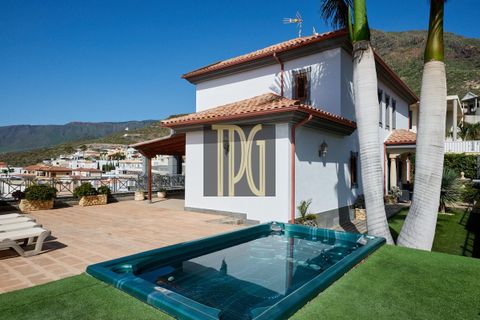 Villa i Adeje, Tenerife, Adeje - € 1.595.000 | Ref: OPN1700R - foto 1