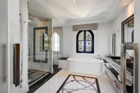 Villa i Cannes, Alpes-Maritimes, Cannes - € 4.450.000 | Ref: HH-15917774 - foto 14