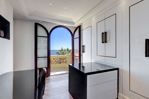 Villa i Cannes, Alpes-Maritimes, Cannes - € 4.450.000 | Ref: HH-15917774 - foto 15