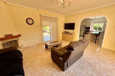 Villa a Dolores, Alicante, Dolores - € 425.000 | Ref: 18-257-11-613 - foto 2