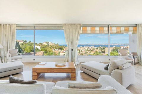 Villa a Marseille, Bouches-du-Rhone, Marseille - € 2.800.000 | Ref: HH-15919783 - foto 2
