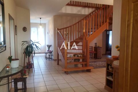 Stadthaus in Ruffec, Charente, Ruffec - € 283.000 | Ref: 1257 - Foto 3