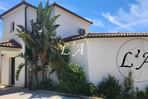 Villa a Ajaccio, Corse-du-Sud, Ajaccio - € 750.000 | Ref: VSTE2M000909ALZ - foto 2