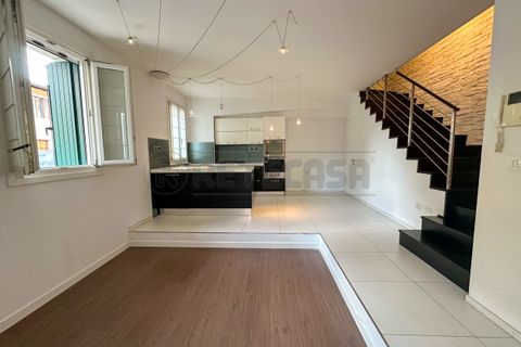 Byhus i Palmanova, Udine, Palmanova - € 298.000 | Ref: D-1147 - foto 4