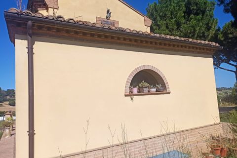 Farm hus i Montecosaro, Macerata, Montecosaro - € 650.000 | Ref: MC0-44919 - foto 2