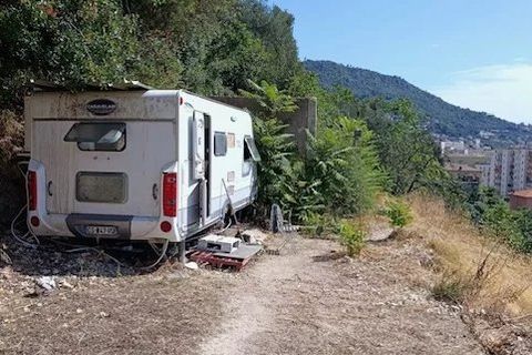 Villa i Nice, Alpes-Maritimes, Nice - € 495.000 | Ref: 83229455 - foto 11