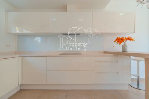 Villa a Adeje, Tenerife, Adeje - € 1.075.000 | Ref: D2354 - foto 11