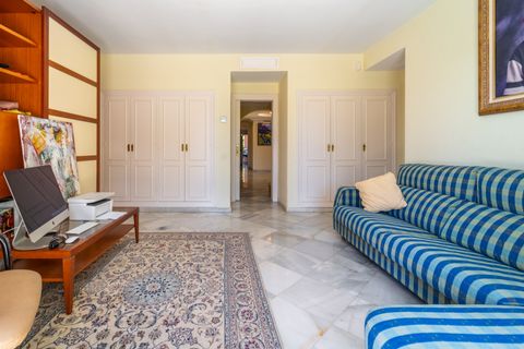 Villa i Marbella, Malaga, Marbella - € 3.750.000 | Ref: PANR-15848 - foto 30