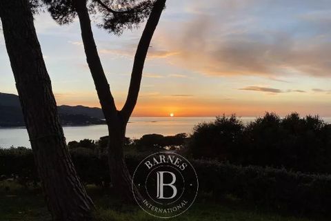 Villa a Ajaccio, Corse-du-Sud, Ajaccio - € 1.750.000 | Ref: RV1947 - foto 13