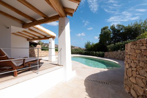 Villa a Palau, Sassari, Palau - € 2.300.000 | Ref: CBI096-996-421 - foto 6