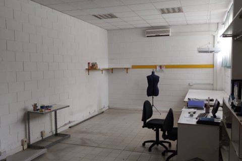 Erhvervsejendom i Bottanuco, Bergamo, Bottanuco - € 1.600.000 | Ref: MO30060 - foto 15