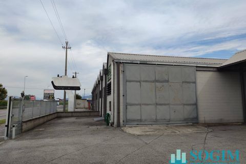 Erhvervsejendom i Bottanuco, Bergamo, Bottanuco - € 1.600.000 | Ref: MO30060 - foto 21
