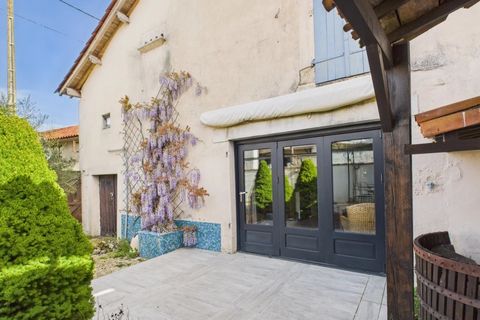 Landsbyhus i Aubeterre-sur-Dronne, Charente, Aubeterre-sur-Dronne - € 195.000 | Ref: BVI79793 - foto 12