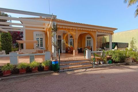 Villa a Novelda, Alicante, Novelda - € 666.000 | Ref: DNV0577 - foto 2