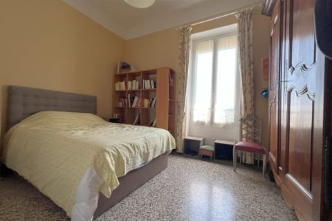 Villa i Nimes, Gard, Nimes - € 399.000 | Ref: 2203-2 - foto 5