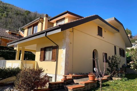 Villa i Ascoli Piceno, Ascoli Piceno, Ascoli Piceno - € 395.000 | Ref: 328 - foto 1