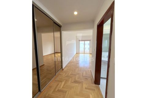 Apartament a Carnaxide, Lisbon, Carnaxide - € 1.800/mes | Ref: ADIMO20 - foto 15