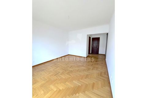 Apartament a Carnaxide, Lisbon, Carnaxide - € 1.800/mes | Ref: ADIMO20 - foto 18