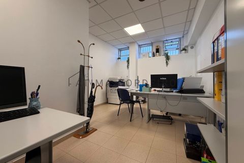Erhvervsejendom i Corroios, Setubal, Corroios - € 265.000 | Ref: 72.25 - foto 9