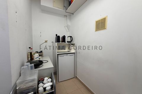 Erhvervsejendom i Corroios, Setubal, Corroios - € 265.000 | Ref: 72.25 - foto 12