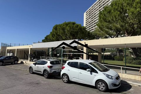 Erhvervsejendom i Marseille, Bouches-du-Rhone, Marseille - € 330.000 | Ref: M252604 - foto 6