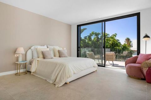Villa a Marbella, Malaga, Marbella - € 3.345.000 | Ref: LUX5409 - foto 7